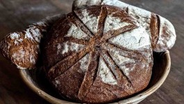A Sicilian Heritage Wheat Bread For A German Knight