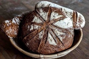 A Sicilian Heritage Wheat Bread For A German Knight